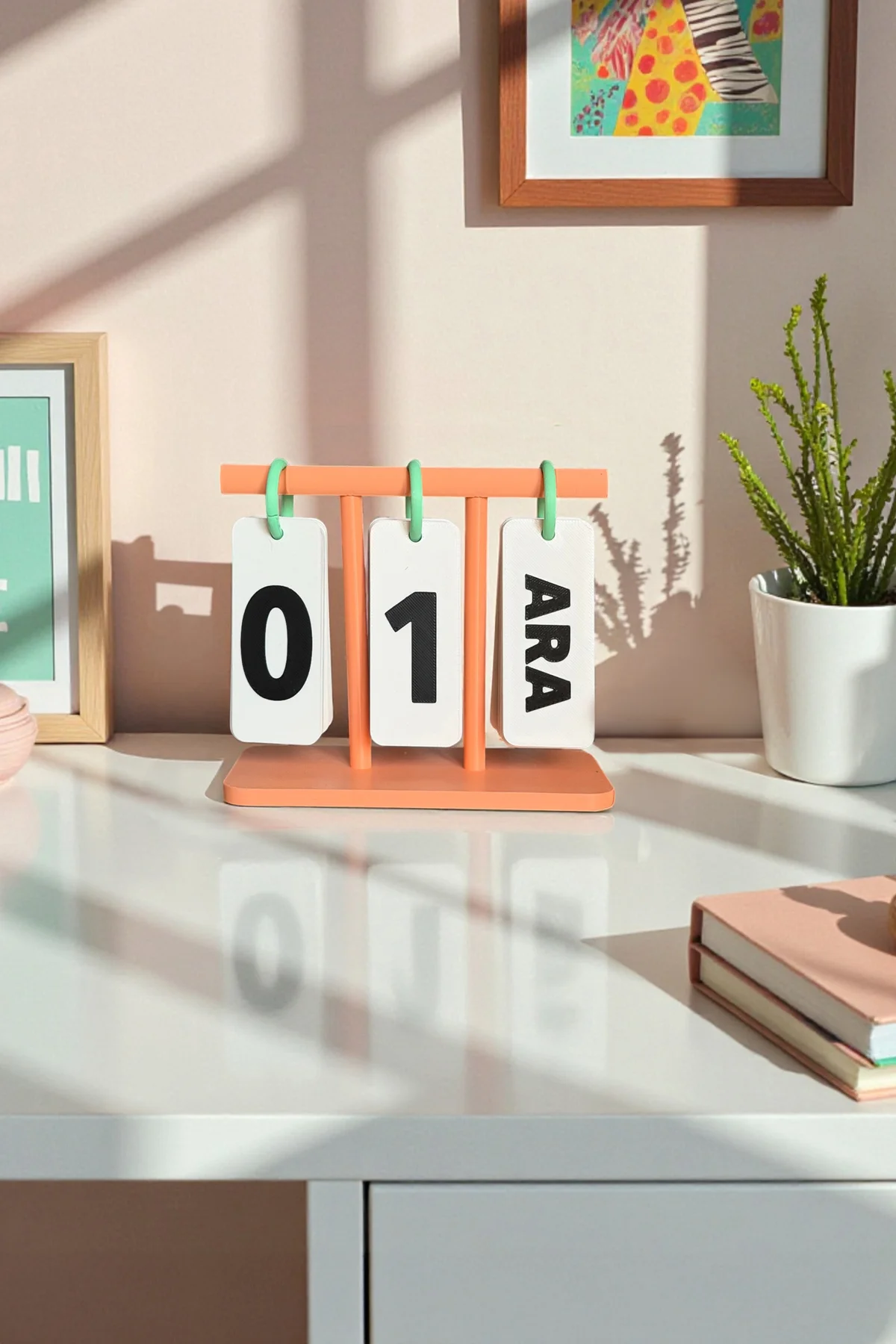 Çevirmeli Sonsuz Masa Takvimi – Dekoratif Modern Kaliteli 3D Malzeme