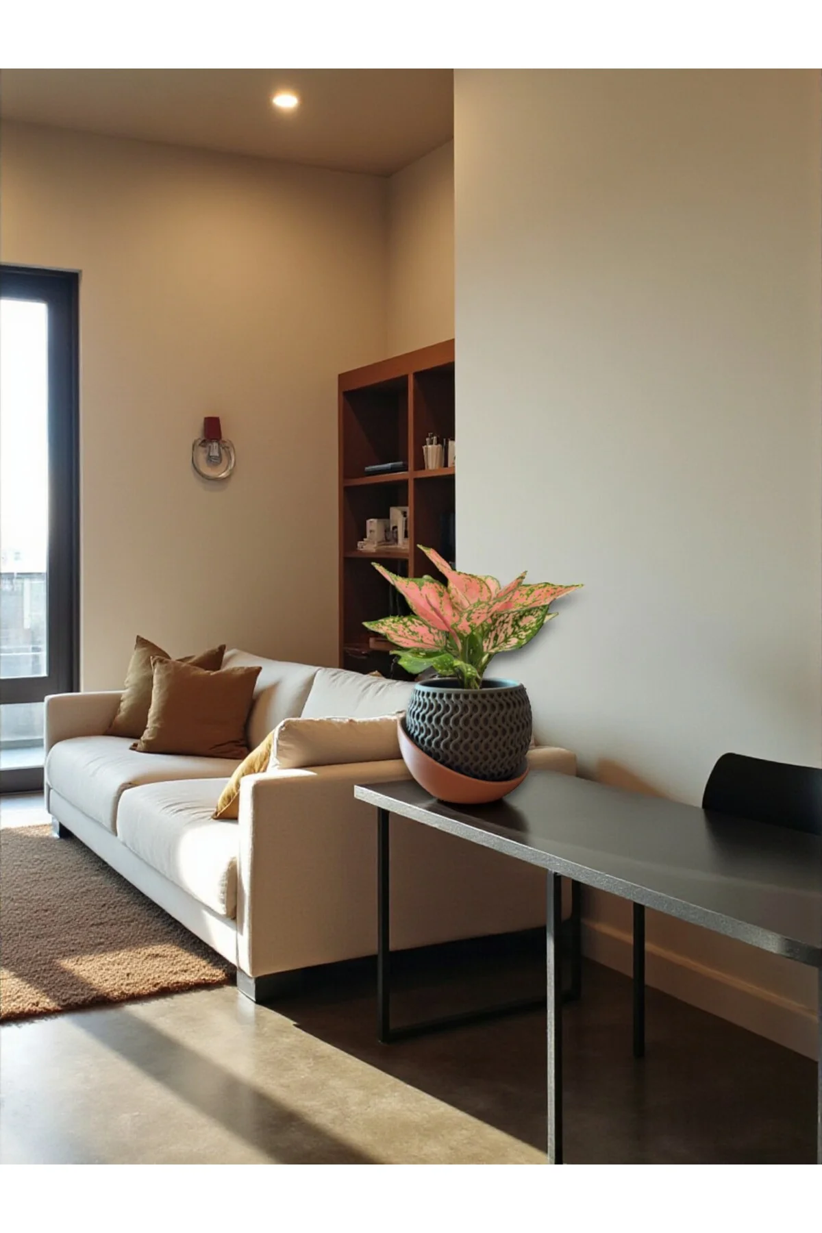 Desenli Saksı – Drenaj Tabağı ile Modern Tasarım